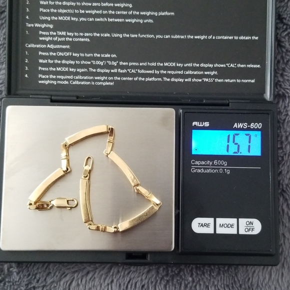 unknown Jewelry - Beautiful Opal/Onyx Bracelet